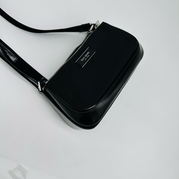 kate spade Handbags - Kate Spade New York
sam icon medium east-west crossbody bag